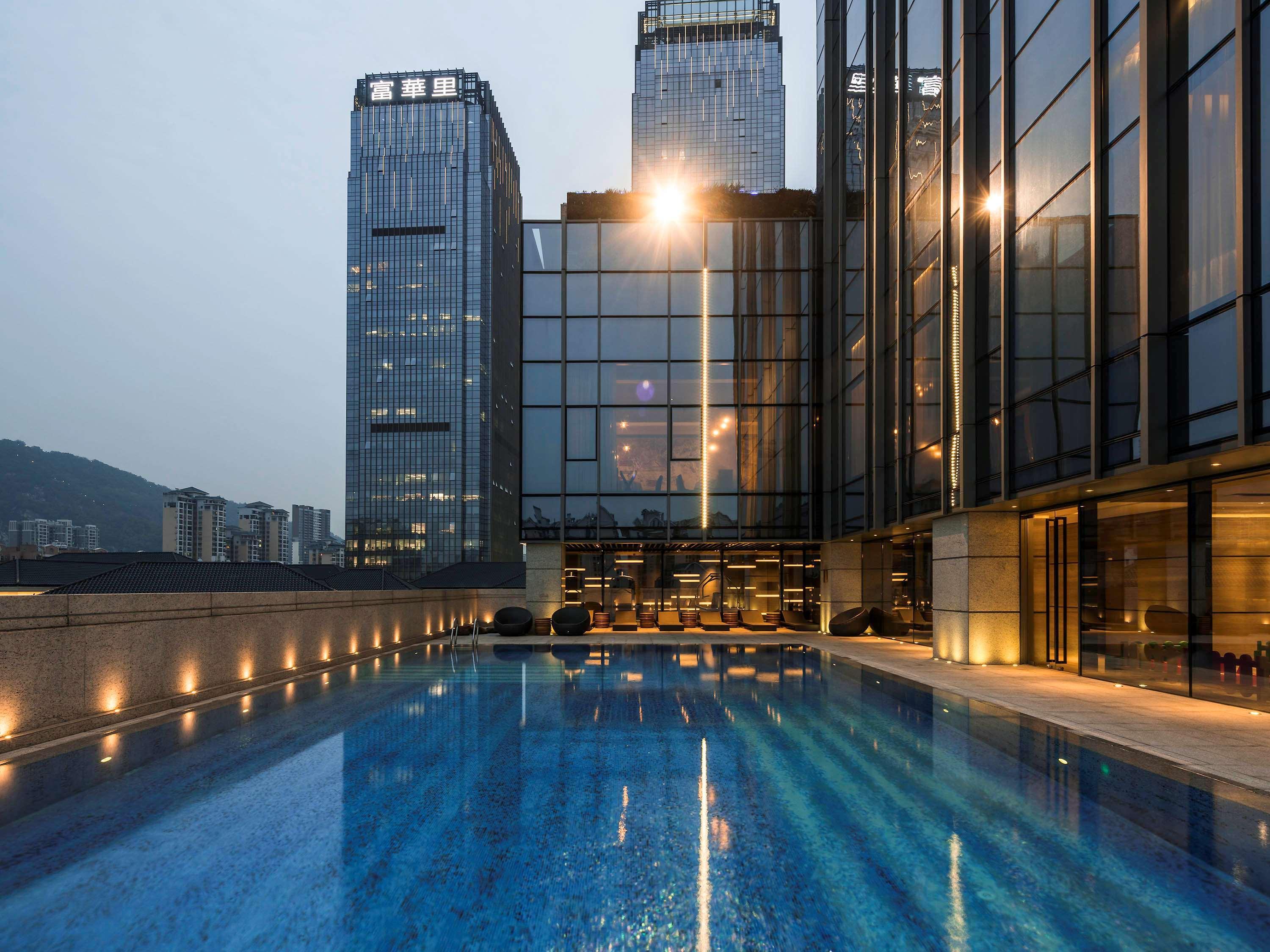 Pullman Zhuhai Hotel Exterior photo